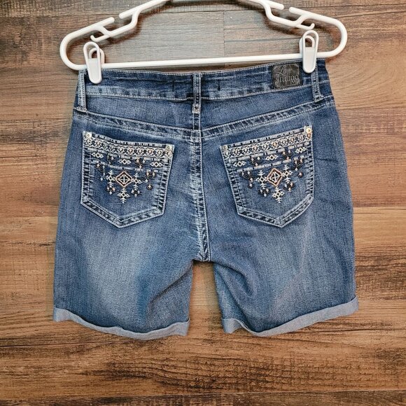 Love Indigo Shorts Size 4 Cuffed Embroidered Pockets Medium Dark Wash Stretch - Picture 1 of 10